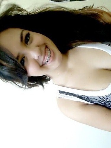 a menina mulher , que sabe muito bm o que quer ! não pense que sou boba pois as pessoas se enganam