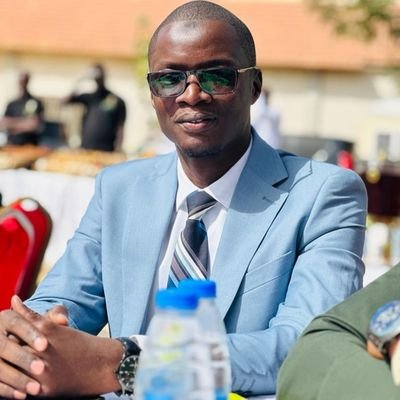 🇸🇳🩺 Docteur en Médecine
🏨 Médecin humanitaire 🧑🏾⚕️
✨ Médecins Sans Frontières (MSF)
