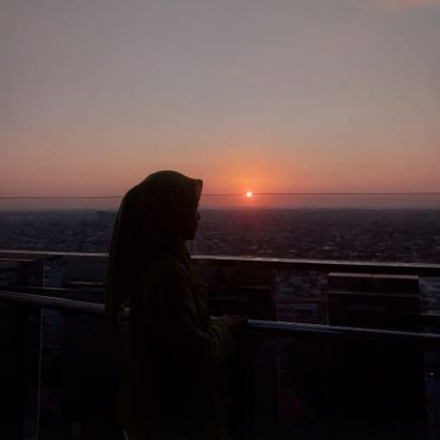 perpisahan begitu menyakitkan, namun jadikanlah perpisahan sebagai bentuk pendewasaan:)