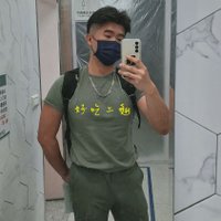 好吃上翹 (@z9610z9610) 's Twitter Profile