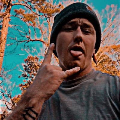 DrealMcC's profile picture. Challenging my muscles, unlocking my potential, Iron therapy, Craftsman.