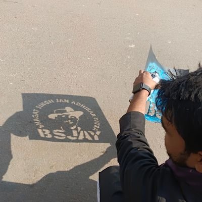 yyuuvvi's profile picture. 