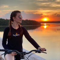 Ana Schneider (@schneider_anah) 's Twitter Profile