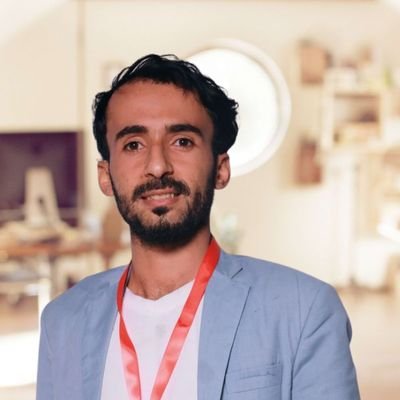 أنا مصمم جرافيك شغوف بتحويل الأفكار إلى تصاميم إبداعية. أقدم خدمات تصميم الشعارات والعلامات التجارية والمواد التسويقية.
واتس آب👈
https://t.co/XToY3xIyi2