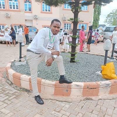 Medical Doctor 🩺💉
GGMU❤
_optimist_ 🥲
I.G @jekwu_johnpaul