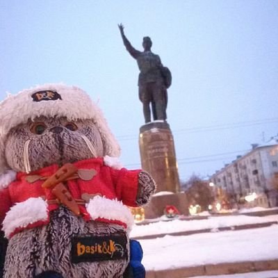 Alice2284's profile picture. ロシア語学習/アイコンはバーシク🐱/文スト(🐀🕊👿)/💊/夢100(🐉🕷イラ様)/野球(巨人#79)/30↑/お取引等はフォロー前にツイプロ見て頂けると幸いです
Нет войне!
スパムは通報→即ブロック/サイバーイグアナ