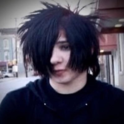 live_is_evil_spelled_backwards.mp3 || i s2 screamo || emo girl || ▀▄▀▄▀▄▀▄▀▄▀▄ ||