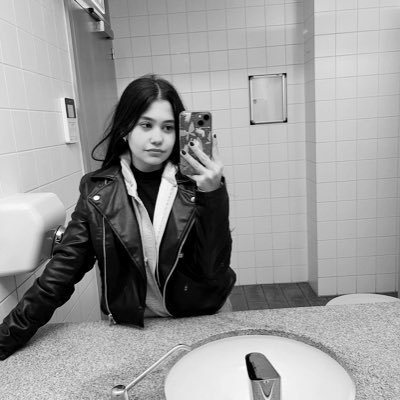 liltwannabe's profile picture. ✩ ༉ ✱ ₊ᶻ ⋆.༄