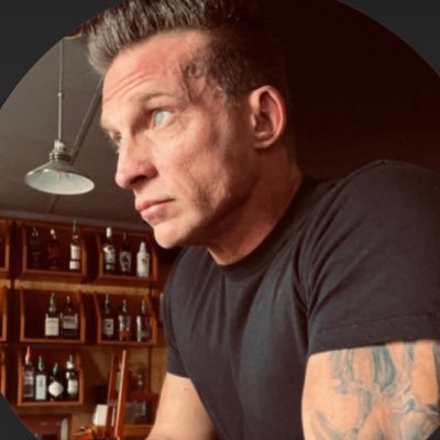 actor private account. I created this account for fans, I’m always active if I’m free, I will be at here fans, don’t mind me following You, you all fans