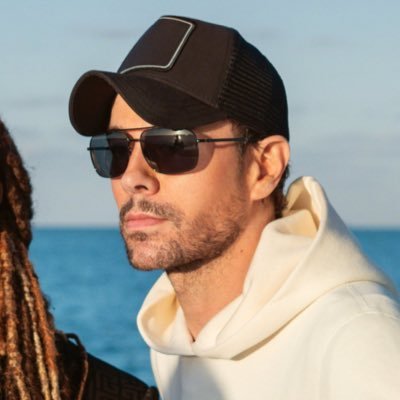 Enrique Iglesias Charts