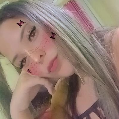 Marrenta e abusada na mesma intensidade.