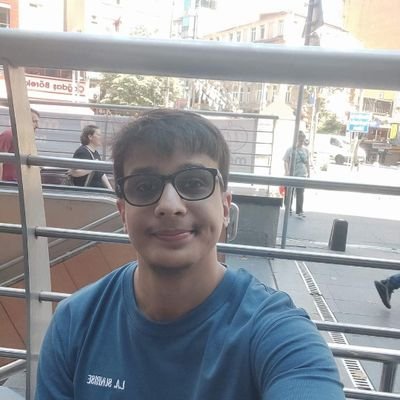 buzreg_anis's profile picture. 