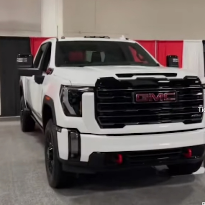 RudiTabuti83282's profile picture. 