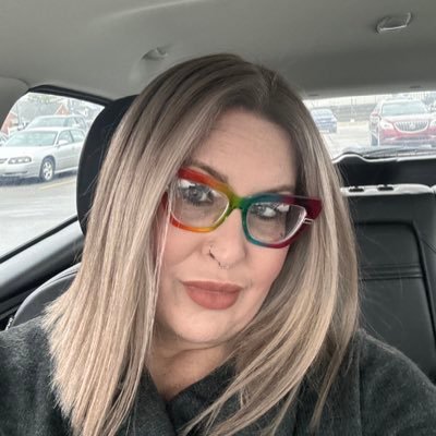 Chronic Pain Warrior. Karma is a Bitch, but she’s MY Bitch!🇺🇸💉🏳️🌈🌊