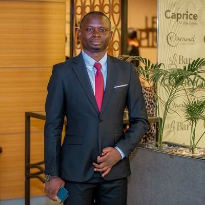 Licencié en sciences commerciales et financières option comptabilité- fiscalité, Cadre de @unc, coordon zone sud Est (FNJ) #kamerhiste,Notable Katangais.