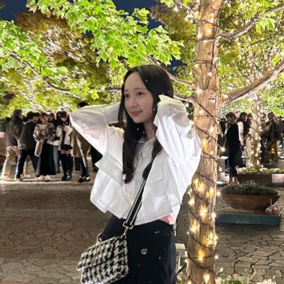 🇯🇵 🇲🇾 🇮🇩ㅣ慶應義塾大学 法学部 | ラーメンと法哲学が好きです | 今は、とことん嗅覚に任せて、面白い方に突進、って感じです。