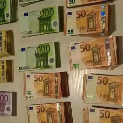 يتوفر لدينا دولار ويورو مجمد للبيع،في النمسا السويد بلغاريا،اليونان السعودية الإمارات قطر سلطنة عمان الكويت البحرين تركيا