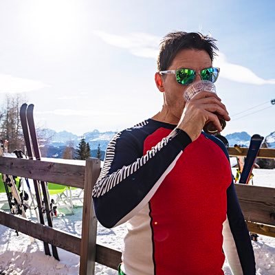 brownsparkle's profile picture. Low engagement Art / Creative Director