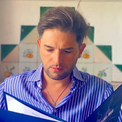 Los domingos en @eldiarioar Excorresponsal de @pagina12 en España y Rusia. Desconexión es mi primera novela. https://t.co/yUREk5WHNm