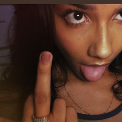 Marianaaaaaaa_1's profile picture. oi amigosss, me chamo mariana e fiz o primeiro enem pra valer em 2023 e fui uma merd* e esse ano estou estudando para vim minha tão sonhada odonto😭😭😭😭😭