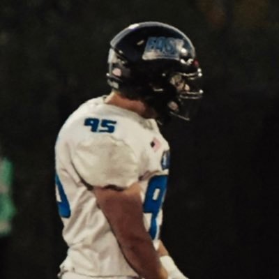 Lincoln-Way East(IL)| Class of 2025 | Football | Defensive Tackle #95 | 6’1 220lbs | 4.06 GPA l Email: mdjem@icloud.com