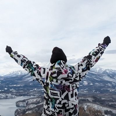 suzaku874's profile picture. 北国の島育ち/千葉在住/雪山大好き/SE