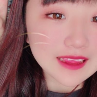 wakako1441144's profile picture. 帯広生まれの18歳 わかこです。フ ェラが好きです。フォロワーさんだけにエチな写真あげる♪