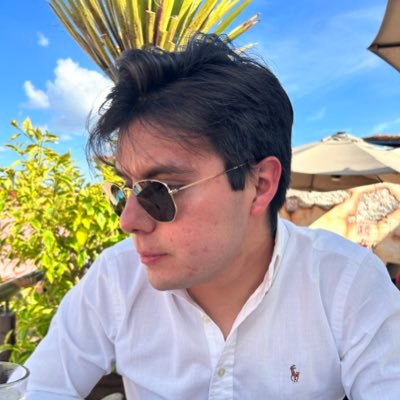 HiramA190800's profile picture. 