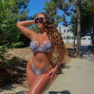 AnnetteAnd58972's profile picture. 