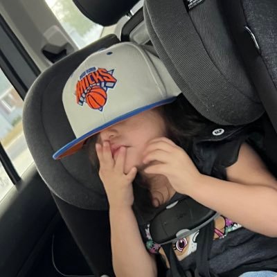 Mr__Squeeze's profile picture. Husband #GirlDad #NewYorkForever  #BoltUp .. #NYR …. the bogey king ⛳️
