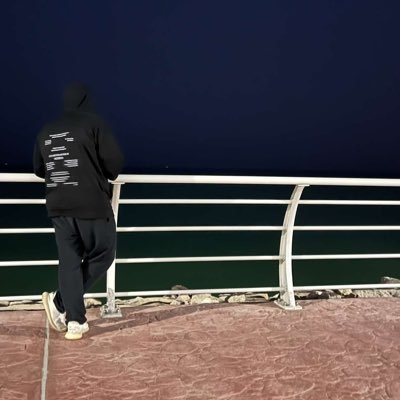 dixv_7's profile picture. 