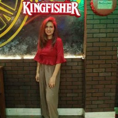 B19220Aliza's profile picture. 