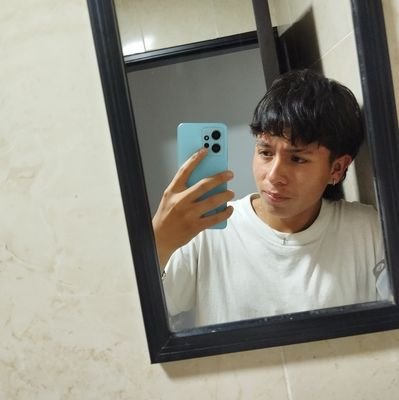 Ju4n_Morales's profile picture. 