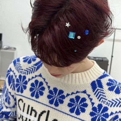 zhanghao_baobei's profile picture. for #장하오 and @zb1_official 👨‍❤️‍👨  he/him  𖤐ʾ ִֶָ 𖥔 turning 21