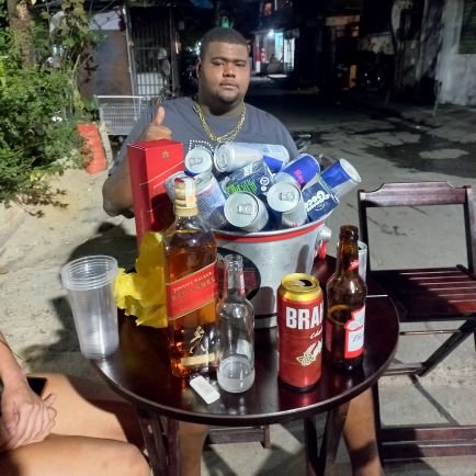 750todavida's profile picture. sem sdds pa otario,....
CORAÇÃO GELADO PORQUE AMOR É SÓ DE MÃE 😤😤