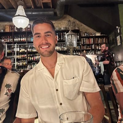 travisvonholt's profile picture. Tweets are my own and not my employer. 🏳️‍🌈