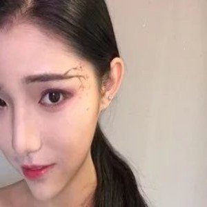 karin6405997146's profile picture. 