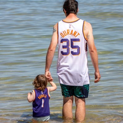 tomkid88's profile picture. Phoenix Suns Fan. Music enthusiast.🍃🏀