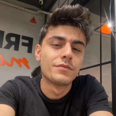 GorkemBoraAvci's profile picture. deli divane