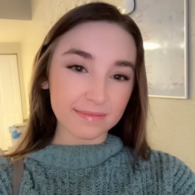 EmilySm94171884's profile picture. Washburn University SC: emily.smith2