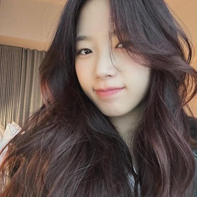 kazuhaIsrfm's profile picture. The summer sweetheart @ofLeSserafim.