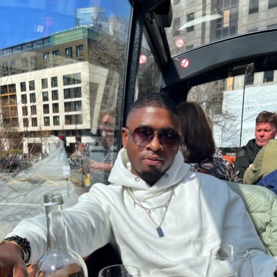 TOSSDON's profile picture. stay in your lane. mind your business. live your life.