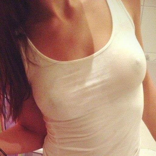 Joanna4824's profile picture. Сurious аnd reаdу tо embark оn adult аdventures