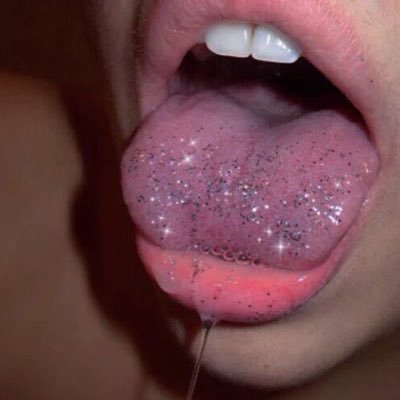 nnnnuawel's profile picture. 