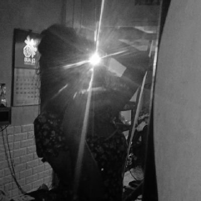 its_crystal024's profile picture. not interested in love anymore:) di bale kung siya ka e