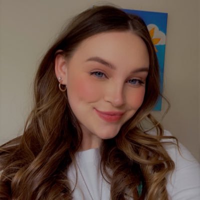 kacey_sloan's profile picture. my dream is to travel the world and try different foods