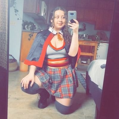 alince_bel58665's profile picture. sassy, classy and little bit bad assy😍😍💯