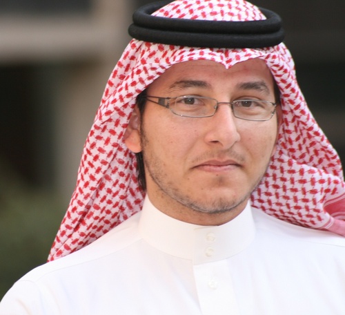 مهتم بالتقنية وامن المعلومات والاستثمار الصناعي ،، اعشق العمل الحر والابتكار والتحول الى تقنية المعلومات.