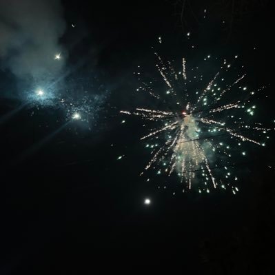 momo91663366's profile picture. 👀