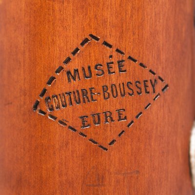 L'histoire des facteurs d'instruments à vent qui ont fait la renommée de #LaCoutureBoussey depuis le 17e s. #Eure #Normandie #musée #museum #woodwinds